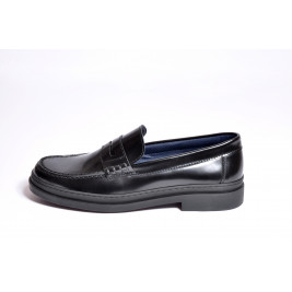 Zapato mocasin brillo negro